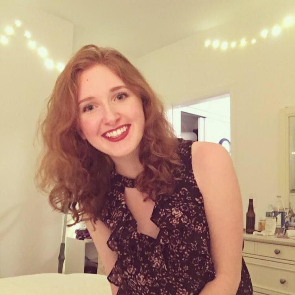 Meet your Posher, Caitlin